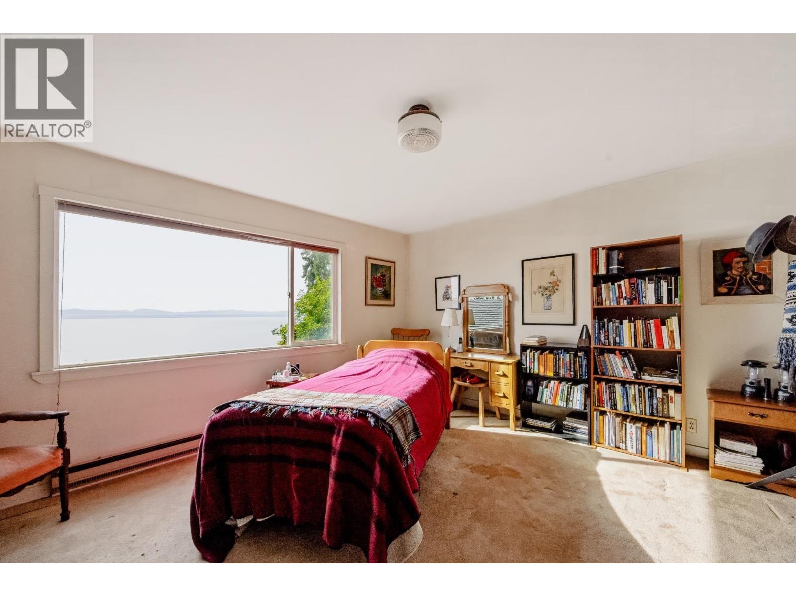 Photo of 3443 BEACH AVENUE 28