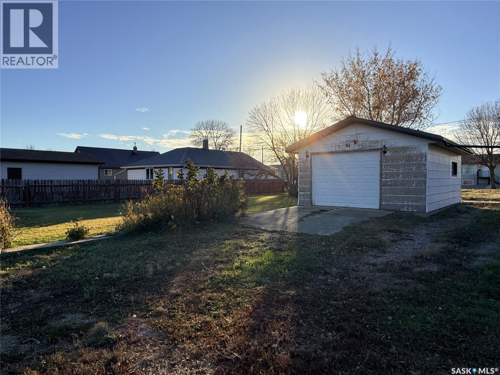 61 14th AVENUE SE, Swift Current — photo 8