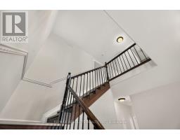 7001 Flewellyn Road, Ottawa, ON K2S1B6 Photo 31