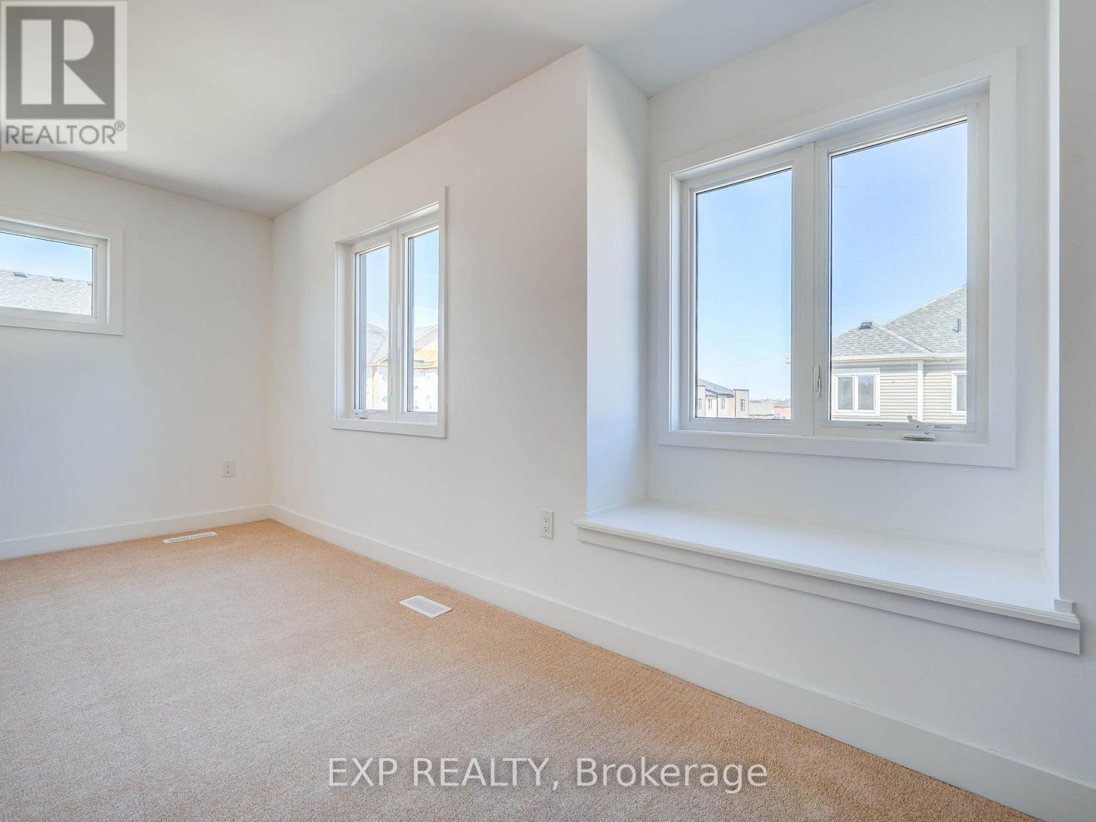 30 Wheatfield Road, Barrie photo 20