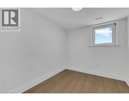 581 Lancaster Street W Unit# 2, Kitchener, ON N2K1M5 Photo 9