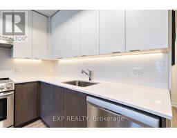 101 - 120 Canon Jackson Drive, Toronto, ON M6M0B8 Photo 6