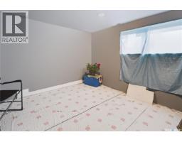 38 30th Street E, Prince Albert, SK S6V1Y9 Photo 24