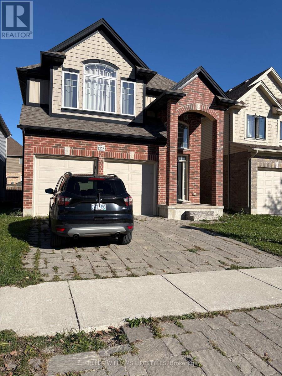 1558 NOAH BEND, London North (North I)