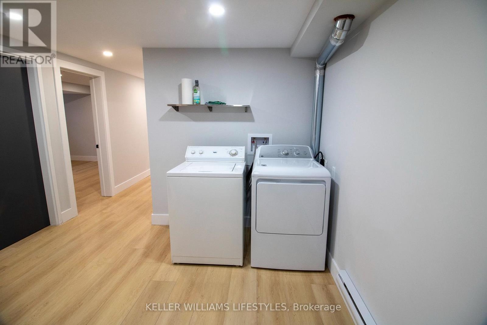 LOWER - 179 BURNSIDE DRIVE, London East (East I) — photo 7