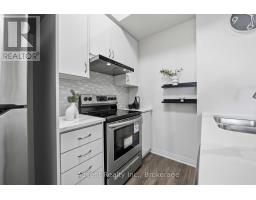 113 - 58 Adam Sellers Street, Markham, ON L6B1P5 Photo 6