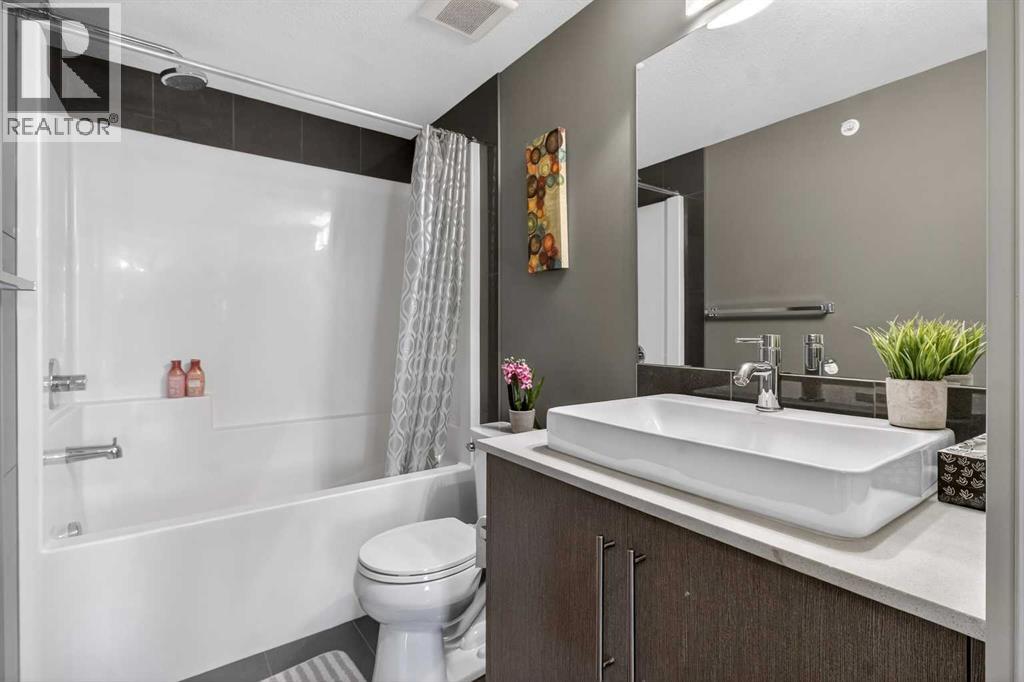 4403, 302 Skyview Ranch Drive NE photo 19