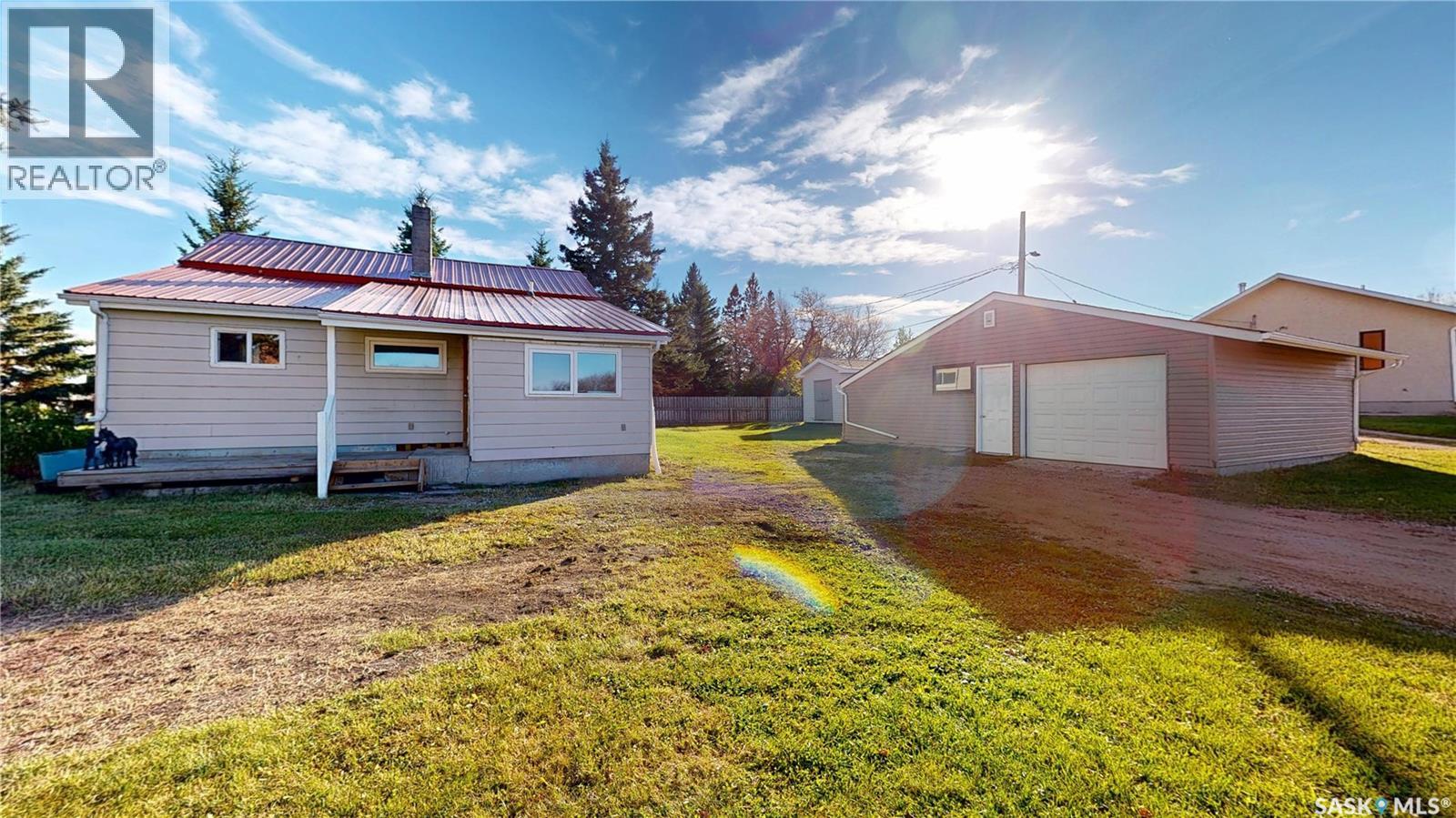 106 Alexander STREET, Wawota — photo 2