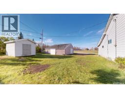 106 Alexander Street, Wawota, SK S0G5A0 Photo 32