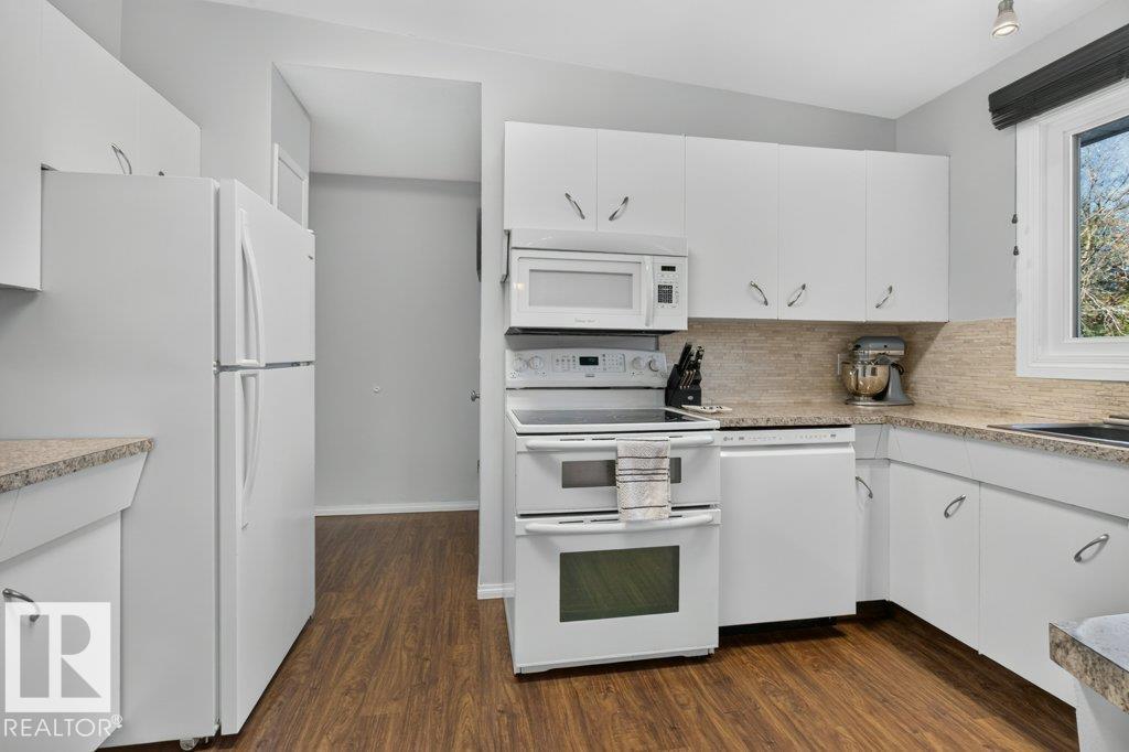 9120 92 Avenue, photo 21