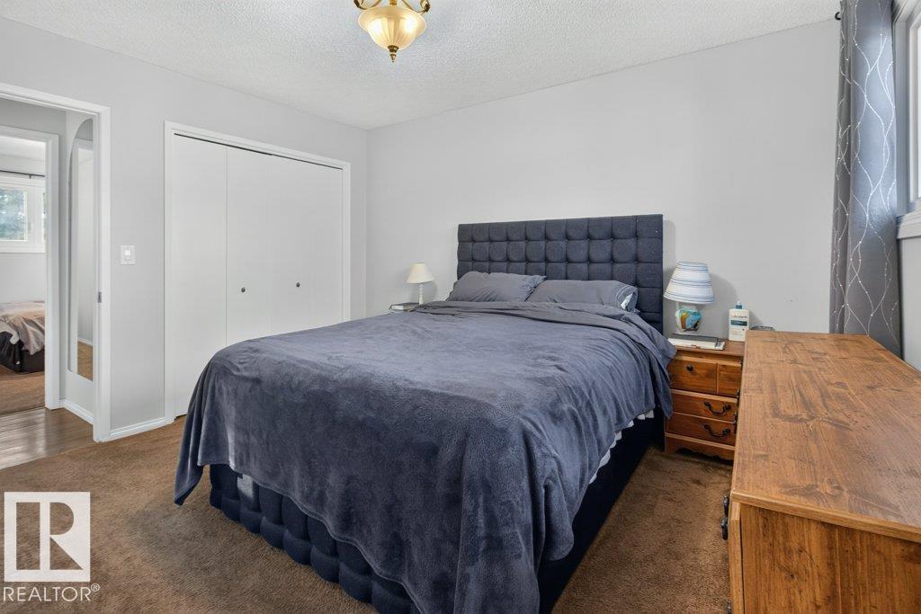 9120 92 Avenue, photo 26