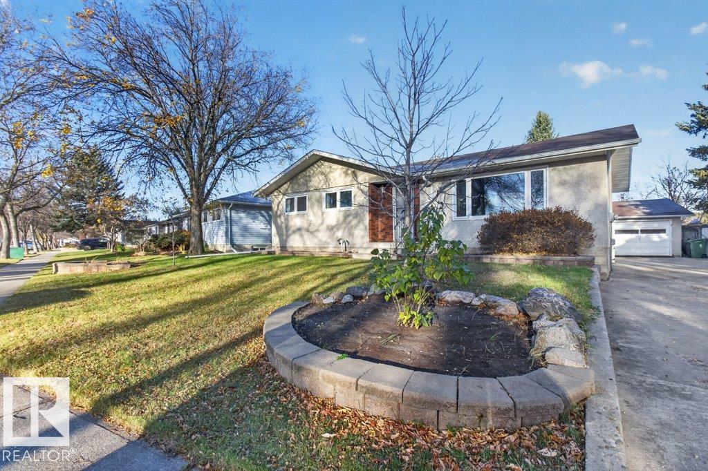 9120 92 Avenue, photo 3