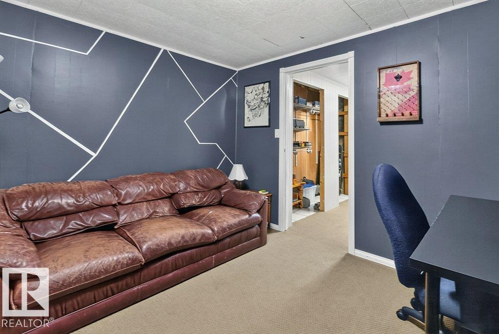 9120 92 Avenue, photo 49