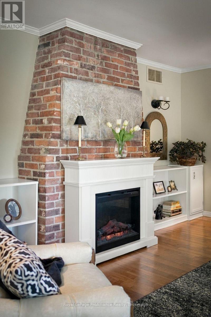 487 Morrison Point Road, Prince Edward County, ON photo 18