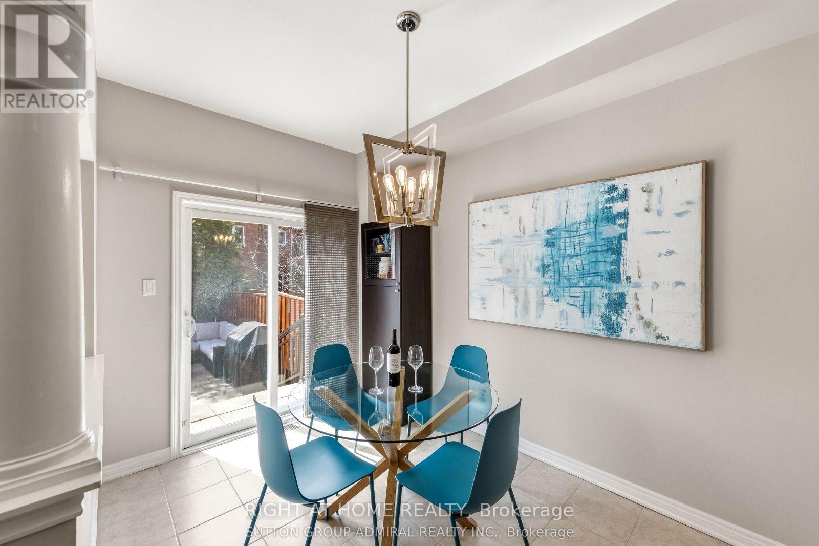 8 NAPANEE STREET, Richmond Hill (Jefferson) — photo 12