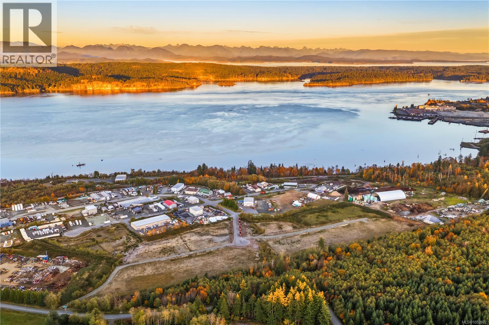3994 Middle Point Dr, Campbell River - Image 1