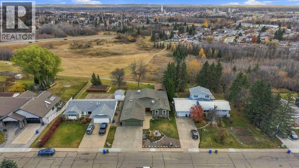 Listing photo – 81 Oberlin Avenue, Red Deer
