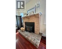 2070 Riverside Avenue, Trail, BC V1R3Z4 Photo 14