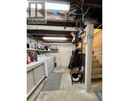 2070 Riverside Avenue, Trail, BC V1R3Z4 Photo 35