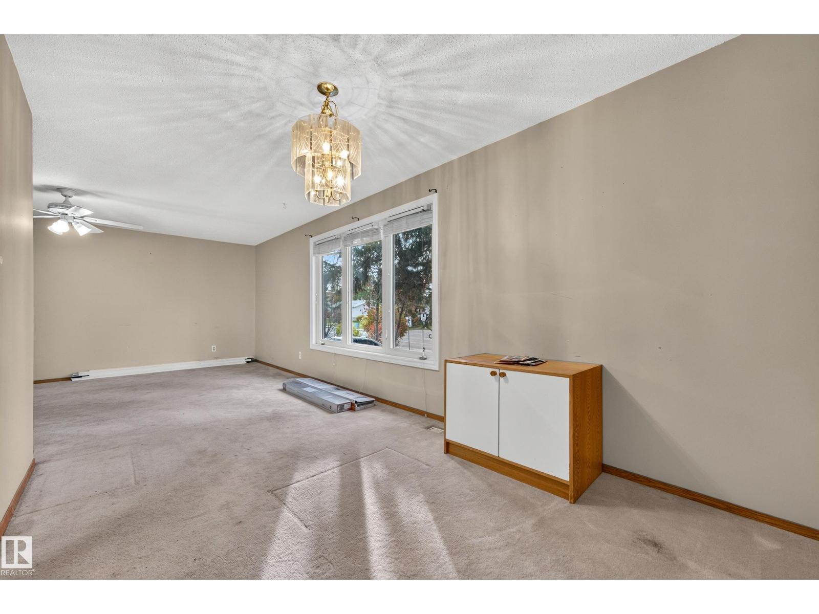 119 Main Boulevard, photo 13