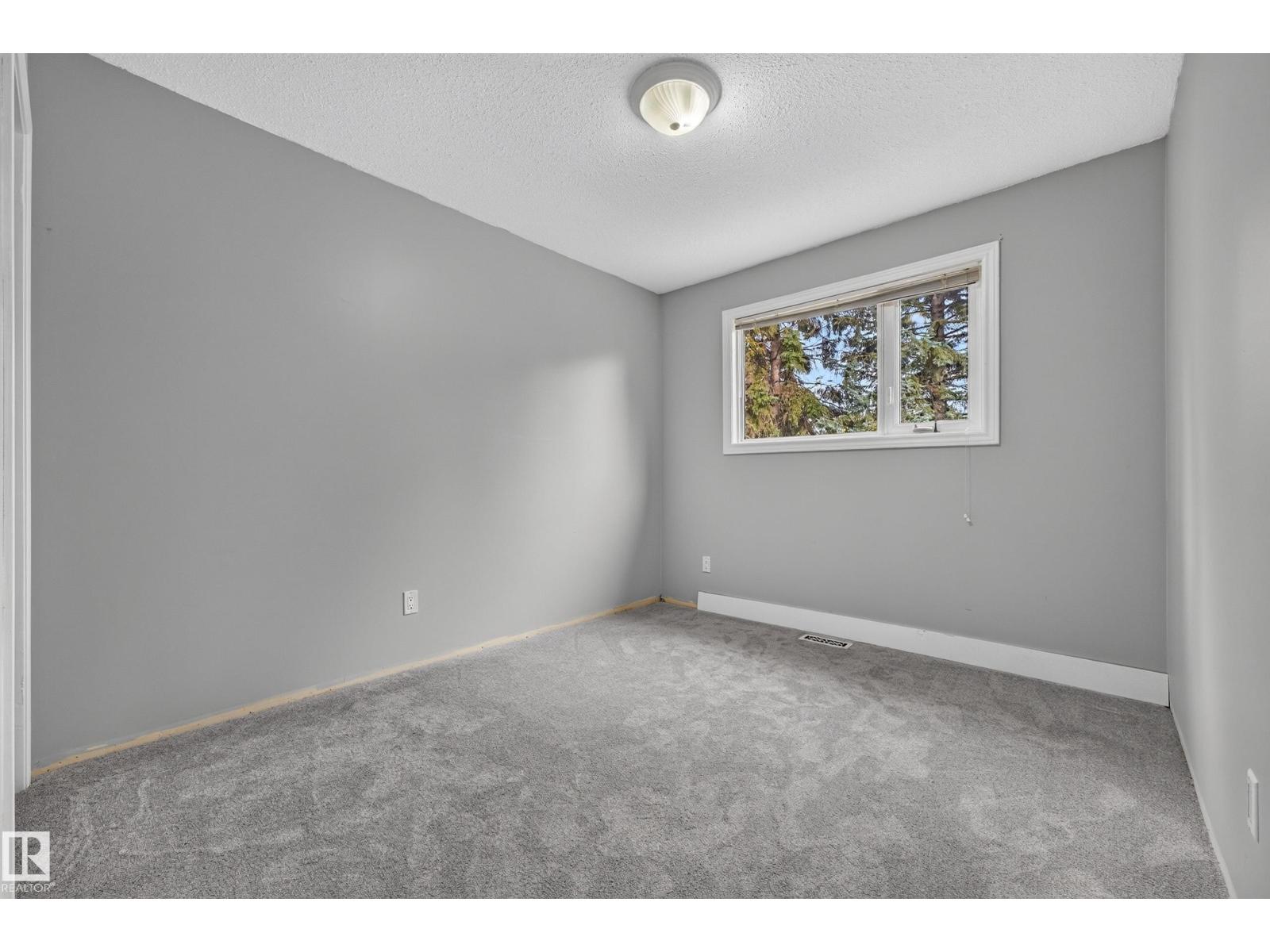 119 Main Boulevard, photo 24