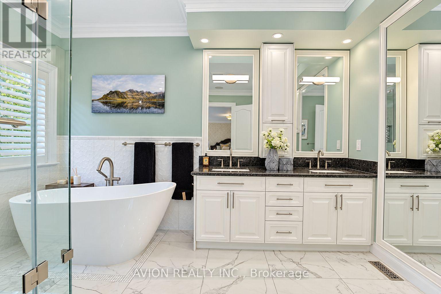 28 Tally Lane, Toronto, ON photo 26
