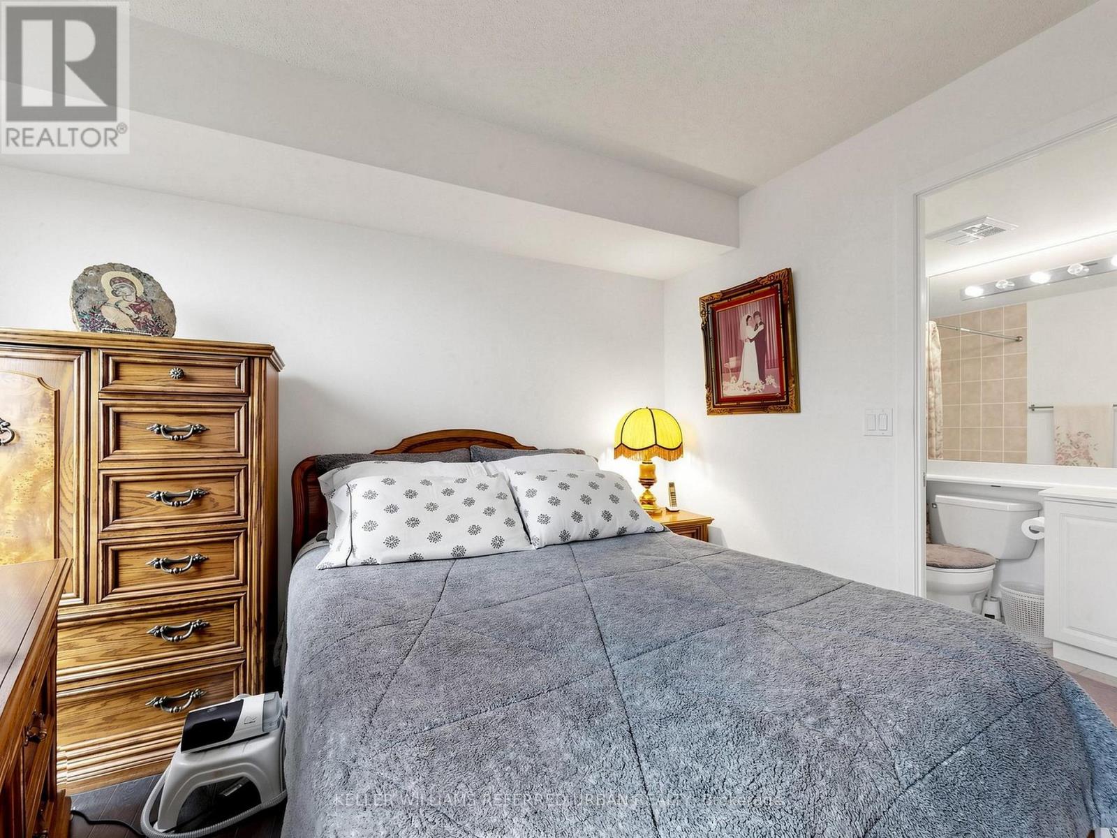 1009- 219 Fort York Boulevard, Toronto, ON photo 17