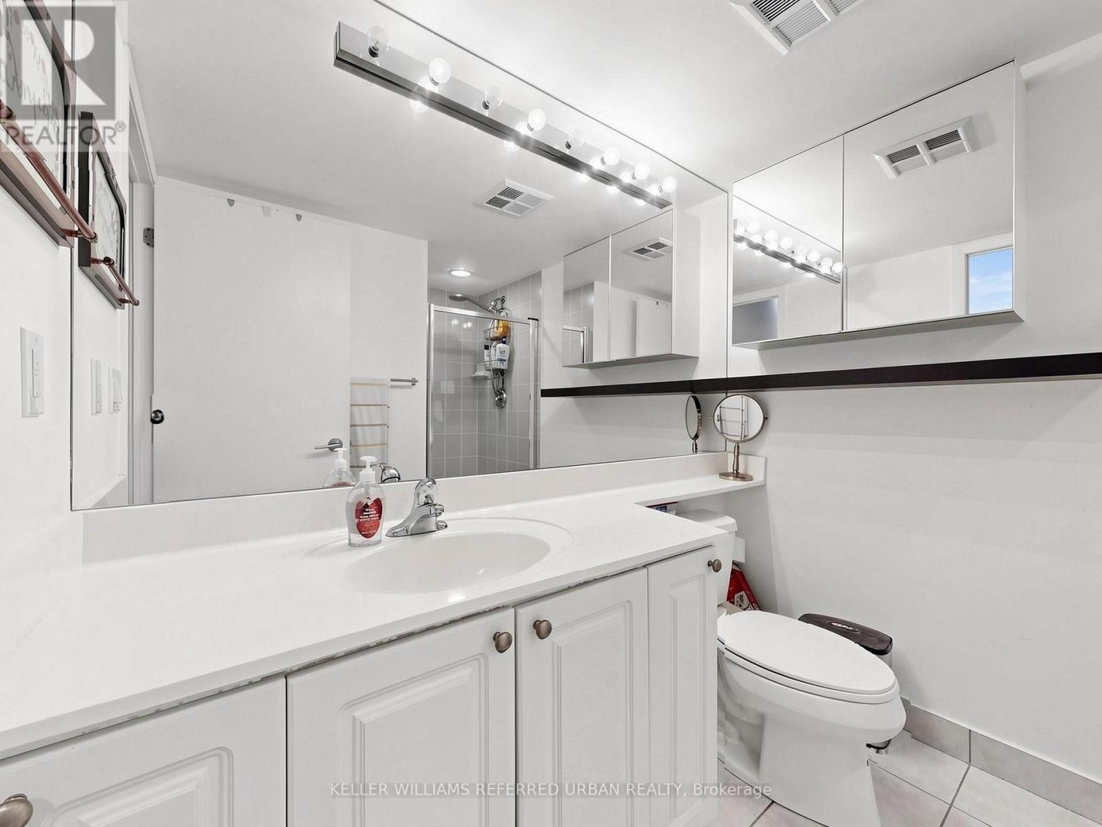 1009- 219 Fort York Boulevard, Toronto, ON photo 19