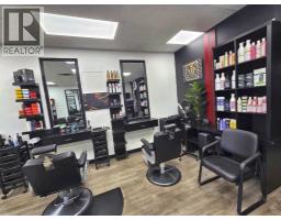 13445 97 Street  Nw, Edmonton, AB T5E4C7 Photo 7