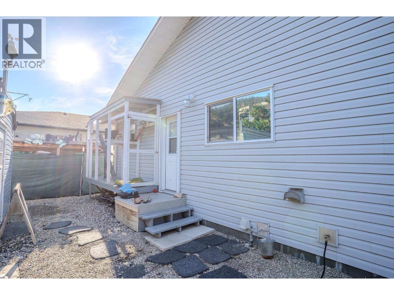 343 Shuswap Avenue, Chase - Image 1