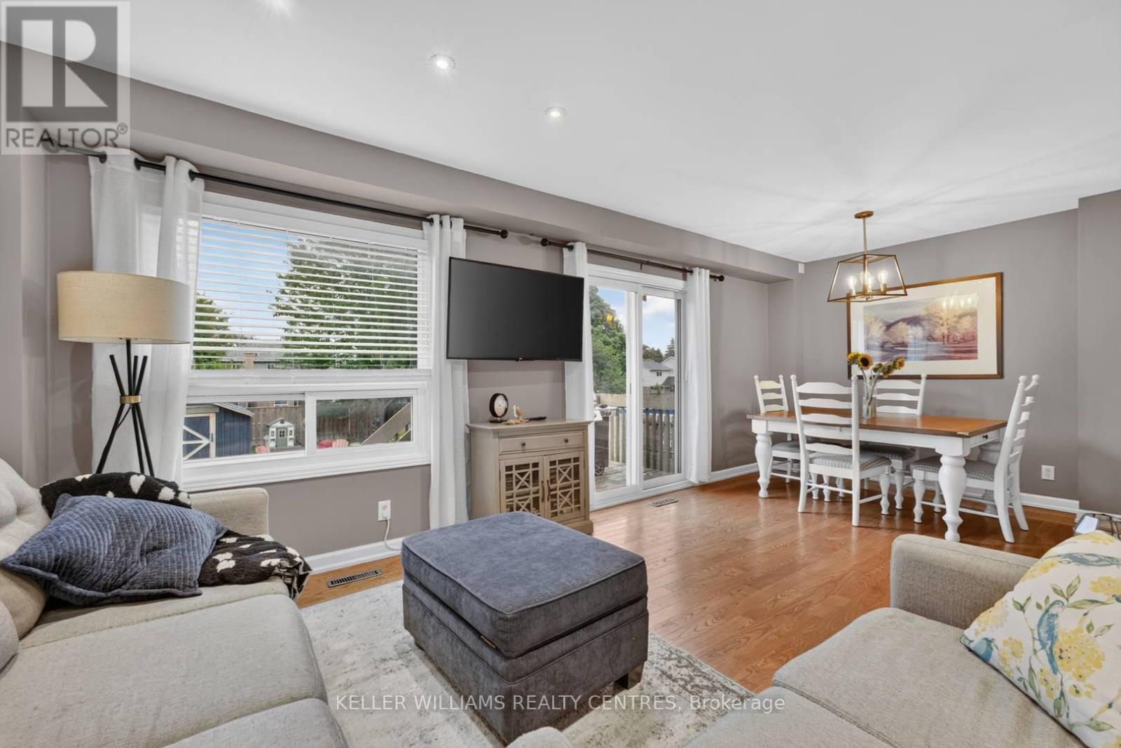 83 NATANYA BOULEVARD, Georgina (Keswick North) — photo 6