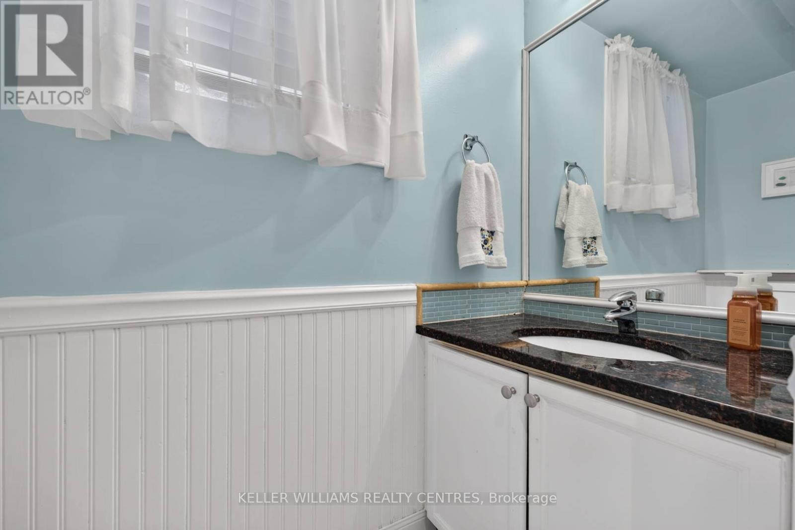 83 NATANYA BOULEVARD, Georgina (Keswick North) — photo 7
