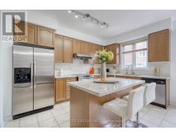82 Prince Of Wales Drive, Markham, ON L6C0K2 Photo 13