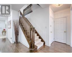 82 Prince Of Wales Drive, Markham, ON L6C0K2 Photo 15