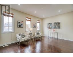 82 Prince Of Wales Drive, Markham, ON L6C0K2 Photo 17