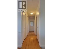 4815 Verona Drive Nw, Calgary, AB T3A0P5 Photo 16