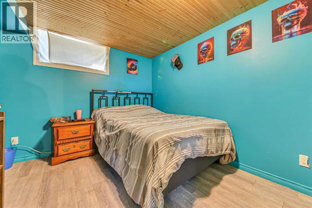 Listing photo – 5312 50 Street, Eckville
