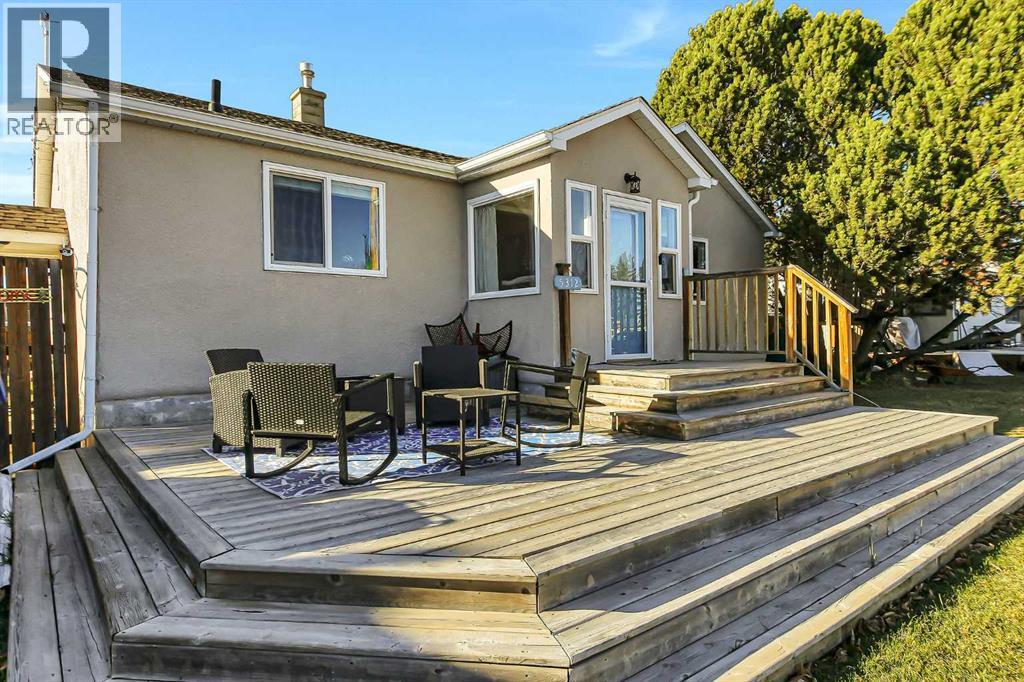 Listing photo – 5312 50 Street, Eckville