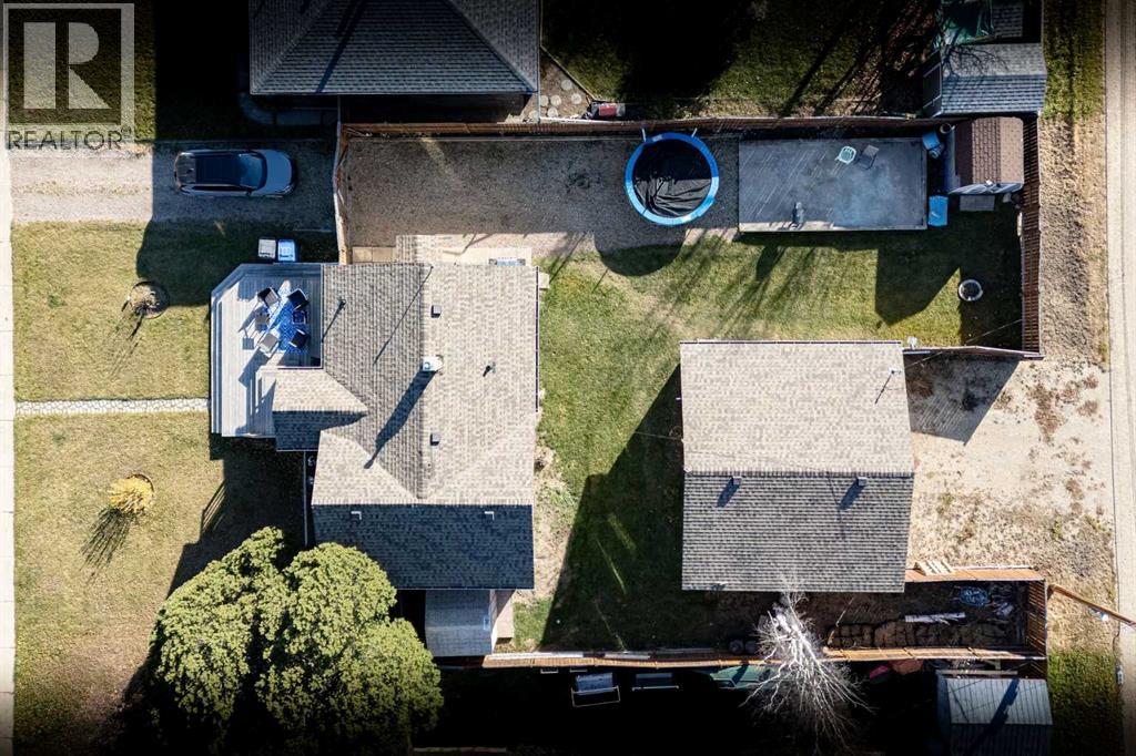 Listing photo – 5312 50 Street, Eckville