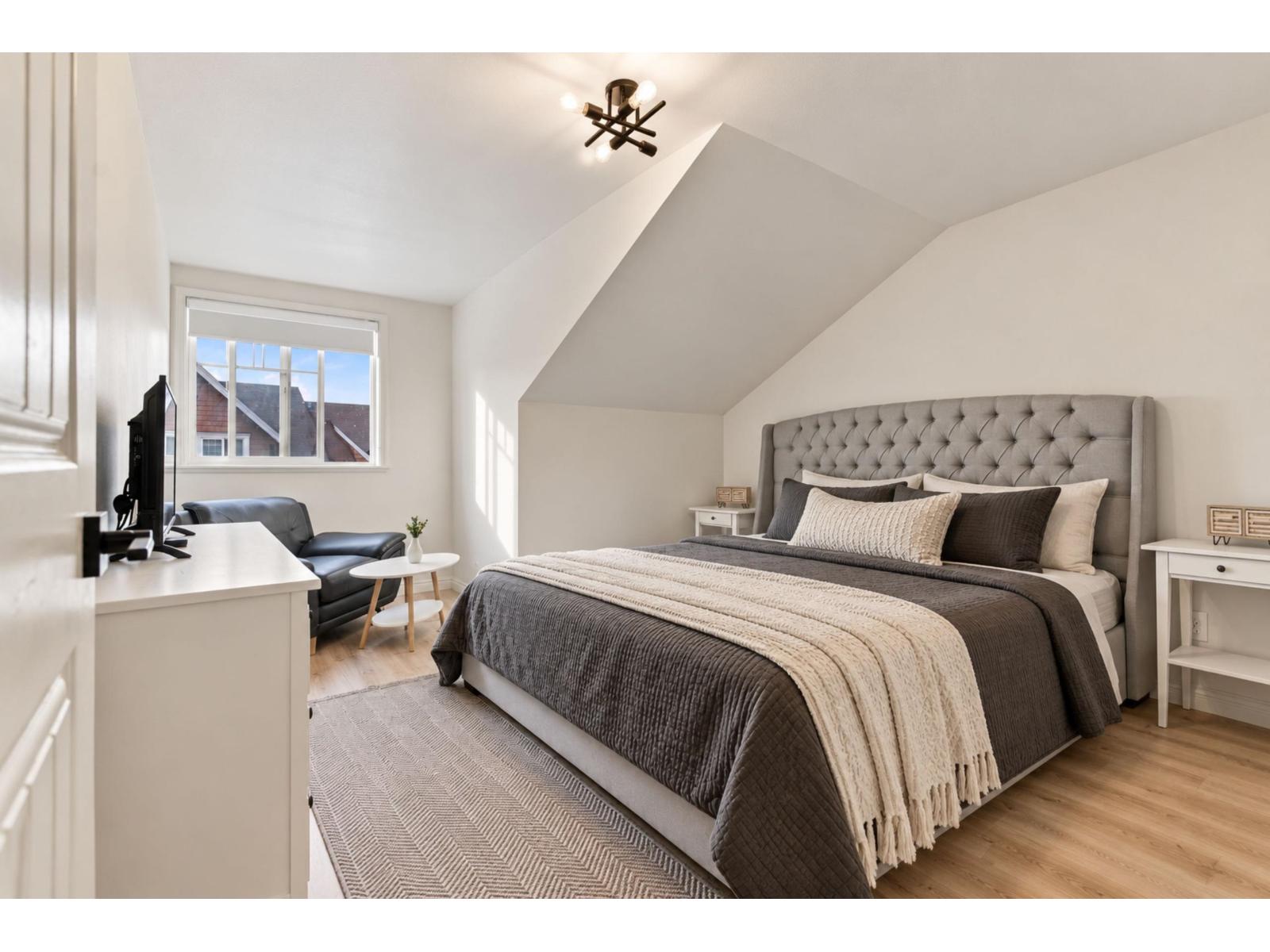 Photo of 14 46808 HUDSON ROAD, Promontory 27