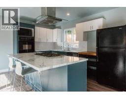 1646 Grandview Road, Gibsons, BC V0N1V5 Photo 9
