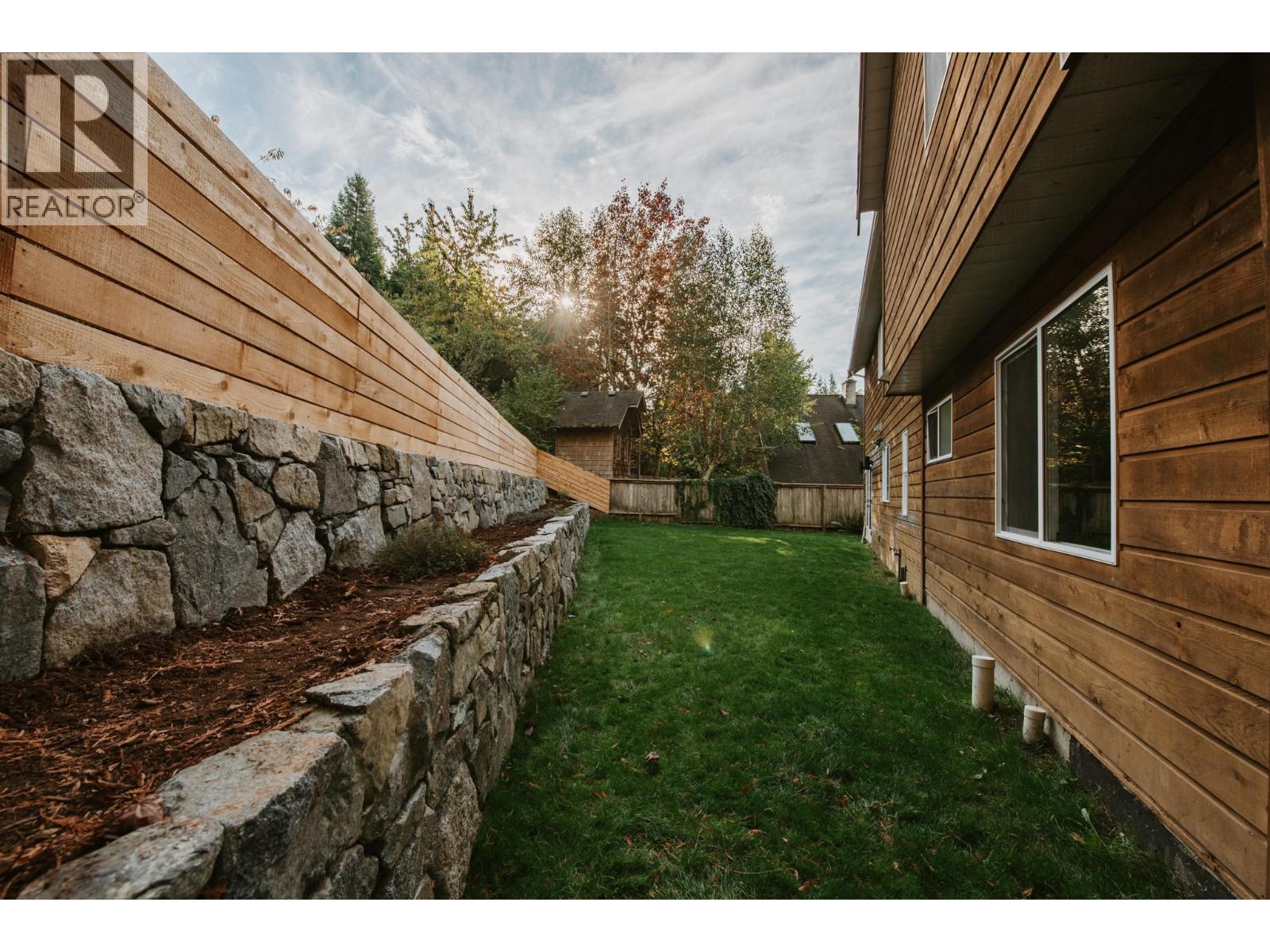 Photo of 1646 GRANDVIEW ROAD 29
