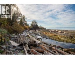 1646 Grandview Road, Gibsons, BC V0N1V5 Photo 37