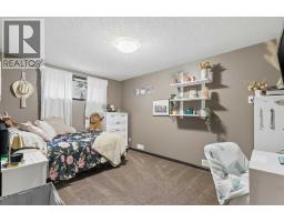 32 Cranarch Bay Se, Calgary, AB T3M0W6 Photo 33