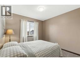 32 Cranarch Bay Se, Calgary, AB T3M0W6 Photo 30