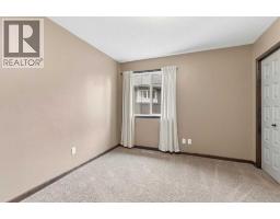 32 Cranarch Bay Se, Calgary, AB T3M0W6 Photo 29