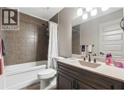 32 Cranarch Bay Se, Calgary, AB T3M0W6 Photo 35