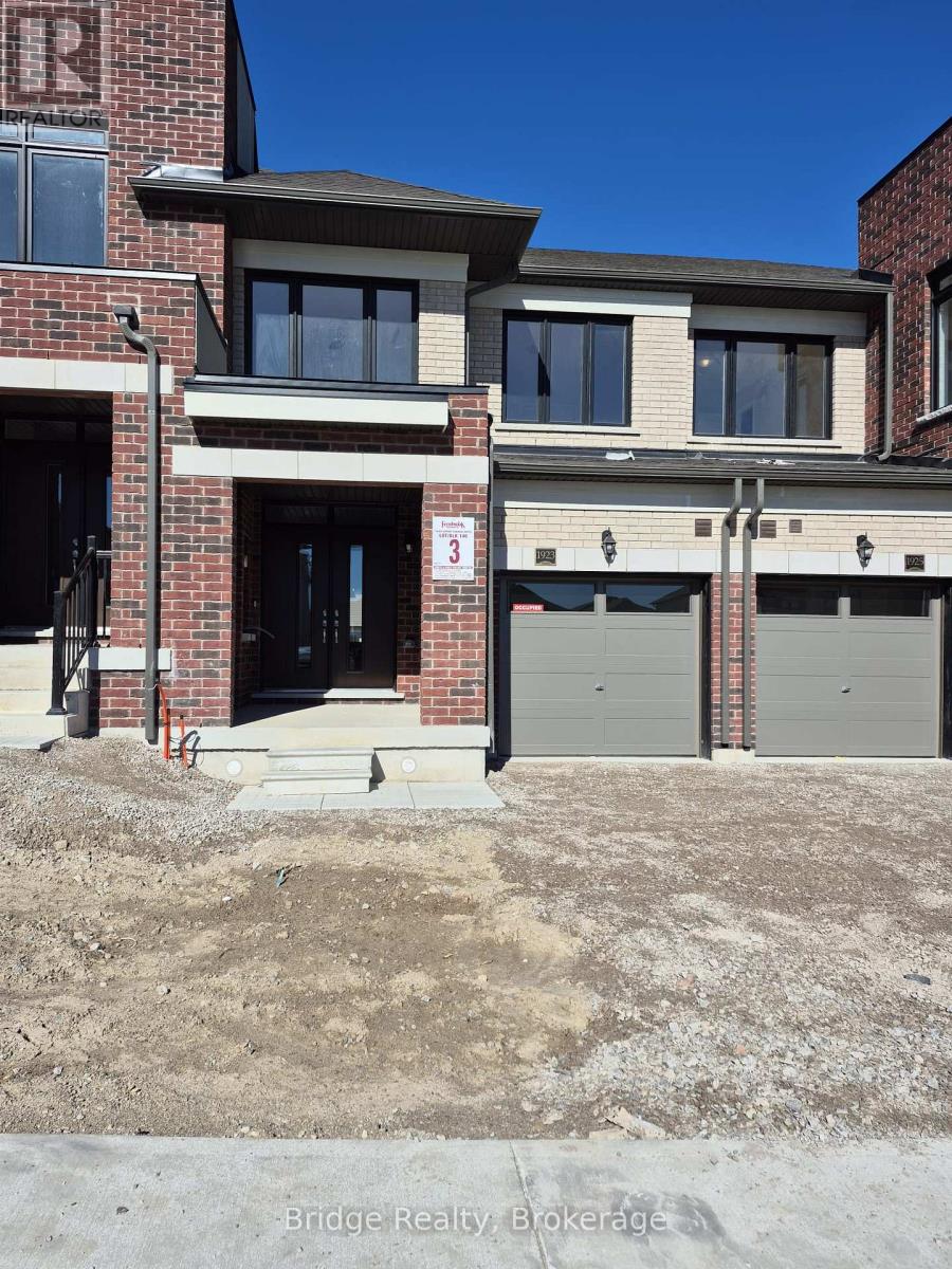 1923 UPPER THAMES DRIVE, Woodstock (Woodstock - North)