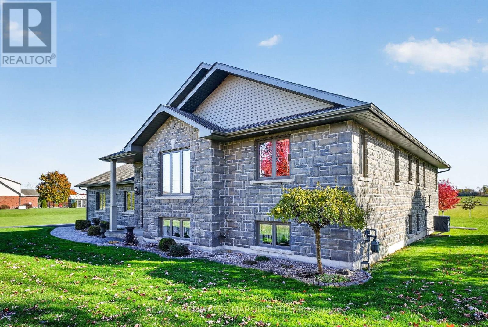 18450 TYOTOWN ROAD, South Glengarry — photo 2