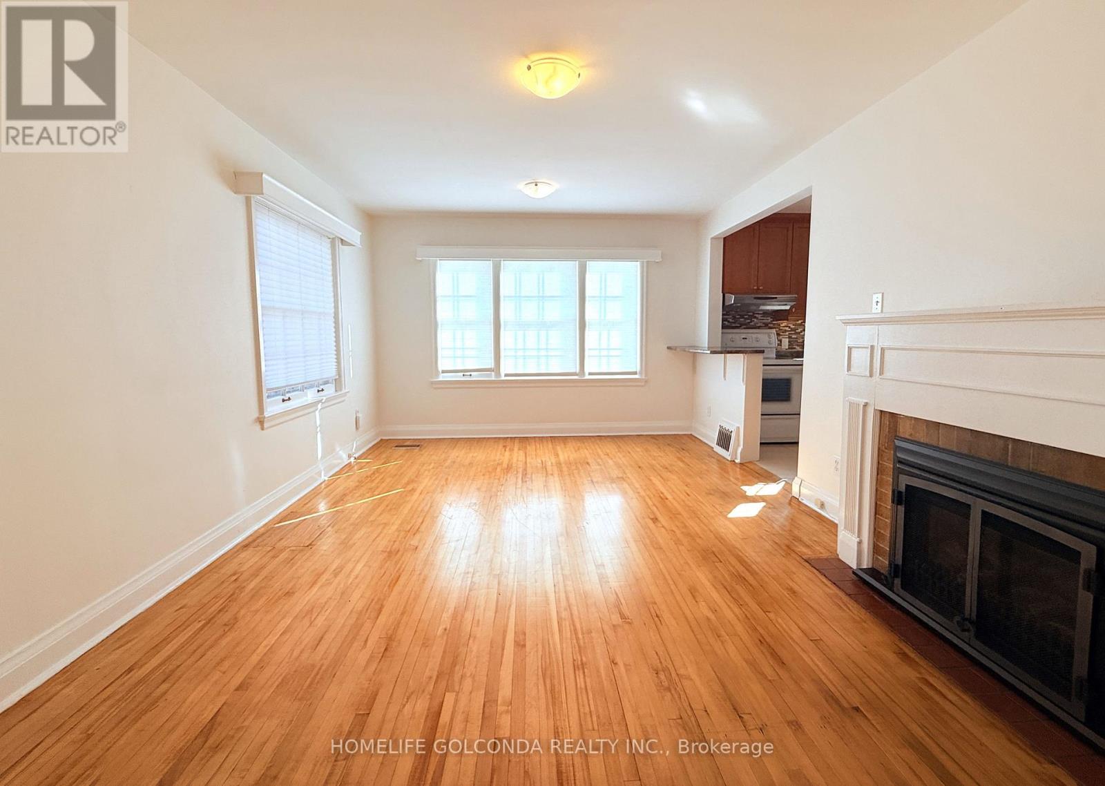 84 MAIN UNIONVILLE STREET, Markham (Unionville) — photo 6